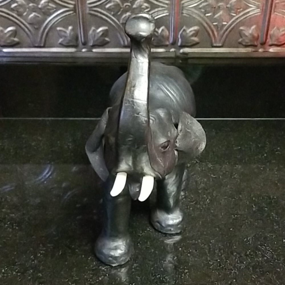 Elephant Decor - Picture 2 of 9